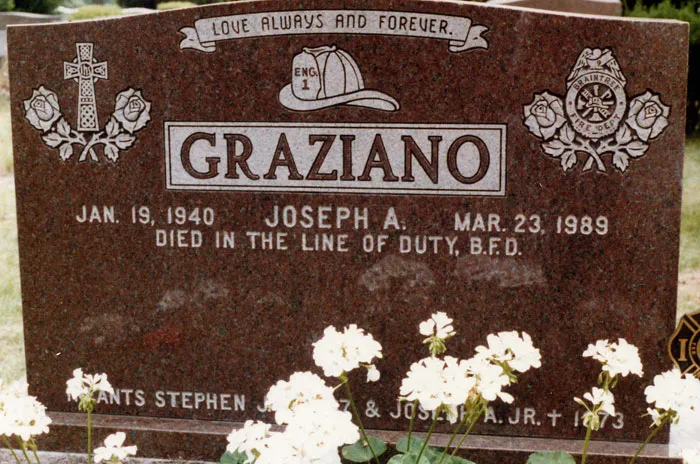Granite memorial engraved Graziano